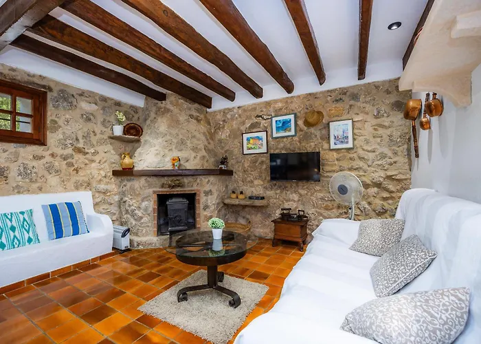 Piedra Villa Pollensa